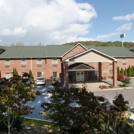 Mountain Inn&Suites Airport - Hendersonville